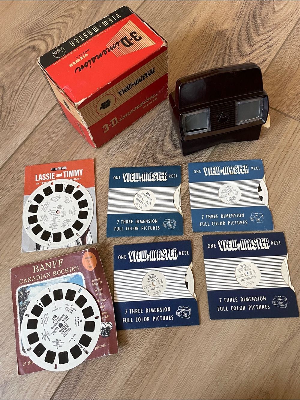 View-Master with original box and seven reels
